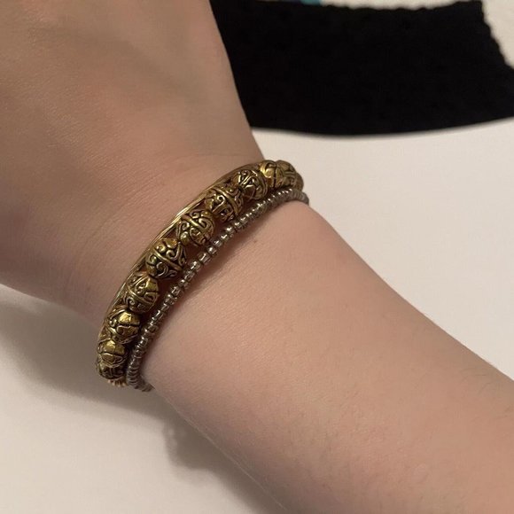 Women’s Gold Tone Stretchy Spiral Costume Beaded Bracelet - Picture 3 of 7